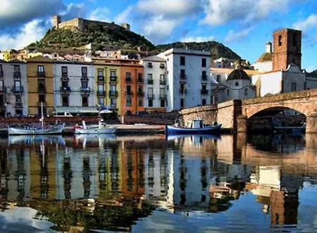 Malaspina & Hotel Bosa